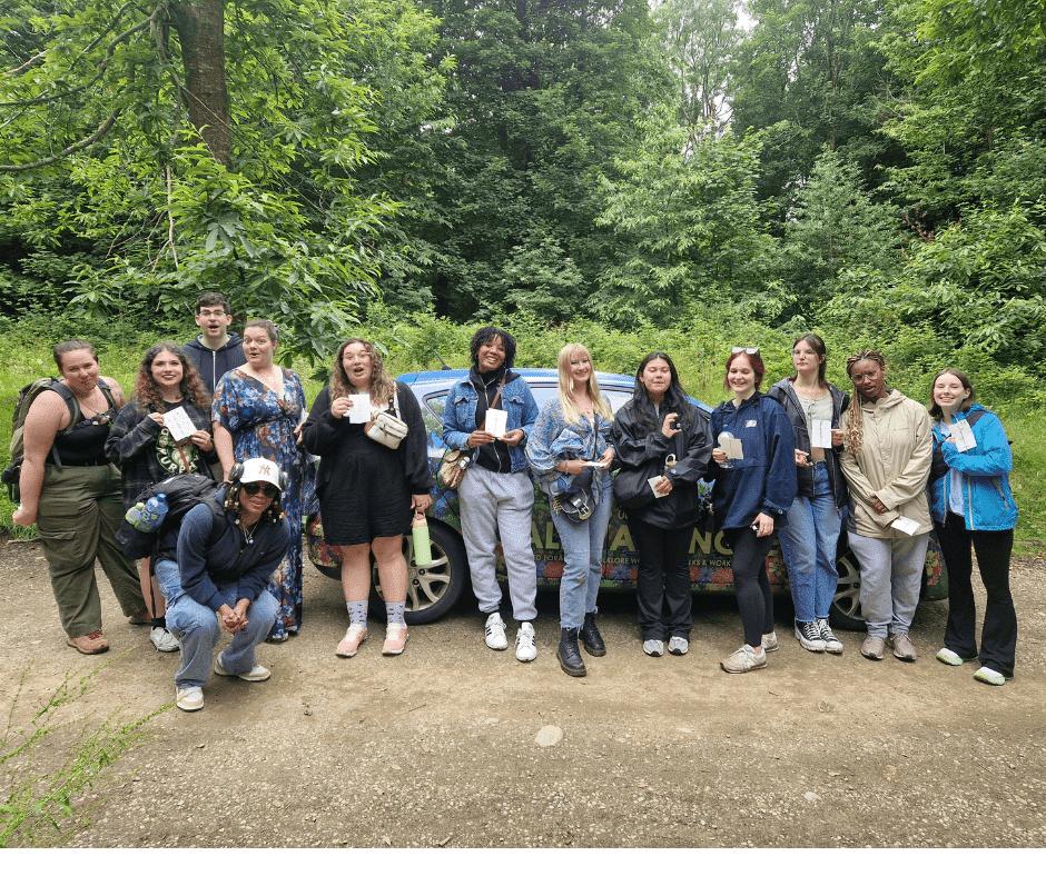 Foraging walk in nature 6